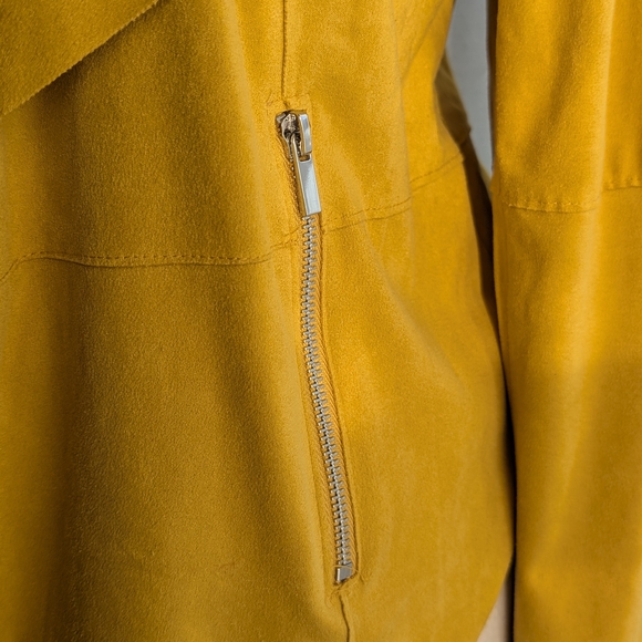 bagatelle Mustard Open-Front Draped Jacket - Picture 3 of 6